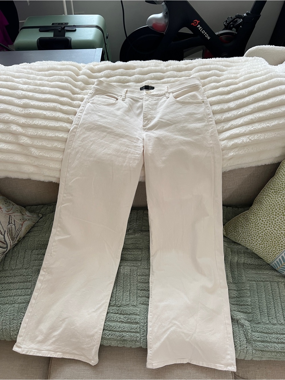 Ann Taylor Off White Wide-Leg Jeans